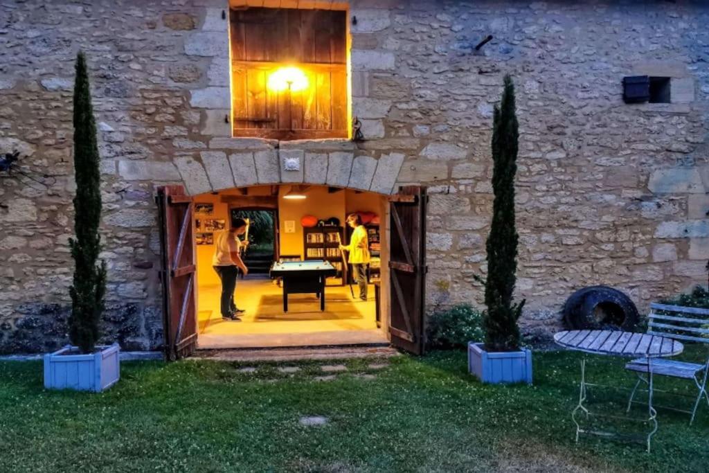 La Forge, Le Banquet Aux Eyzies Villa Les Eyzies Dış mekan fotoğraf